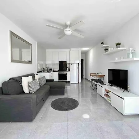 Apartamento Alegranza 204 By Jk Lanzarote *